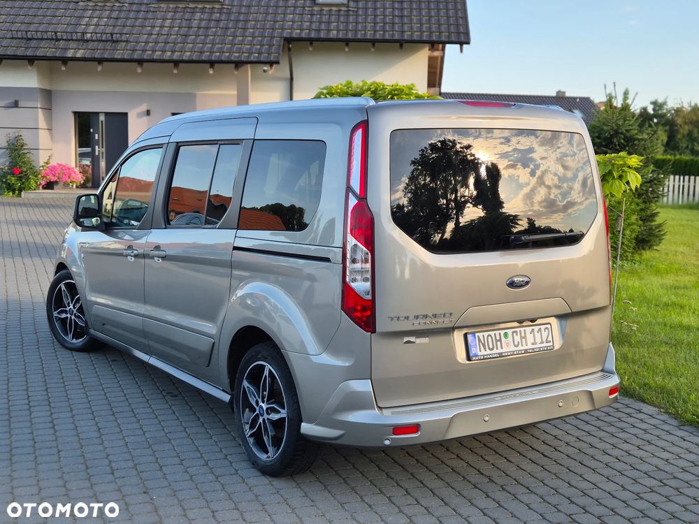 Ford Tourneo Connect Grand - 20