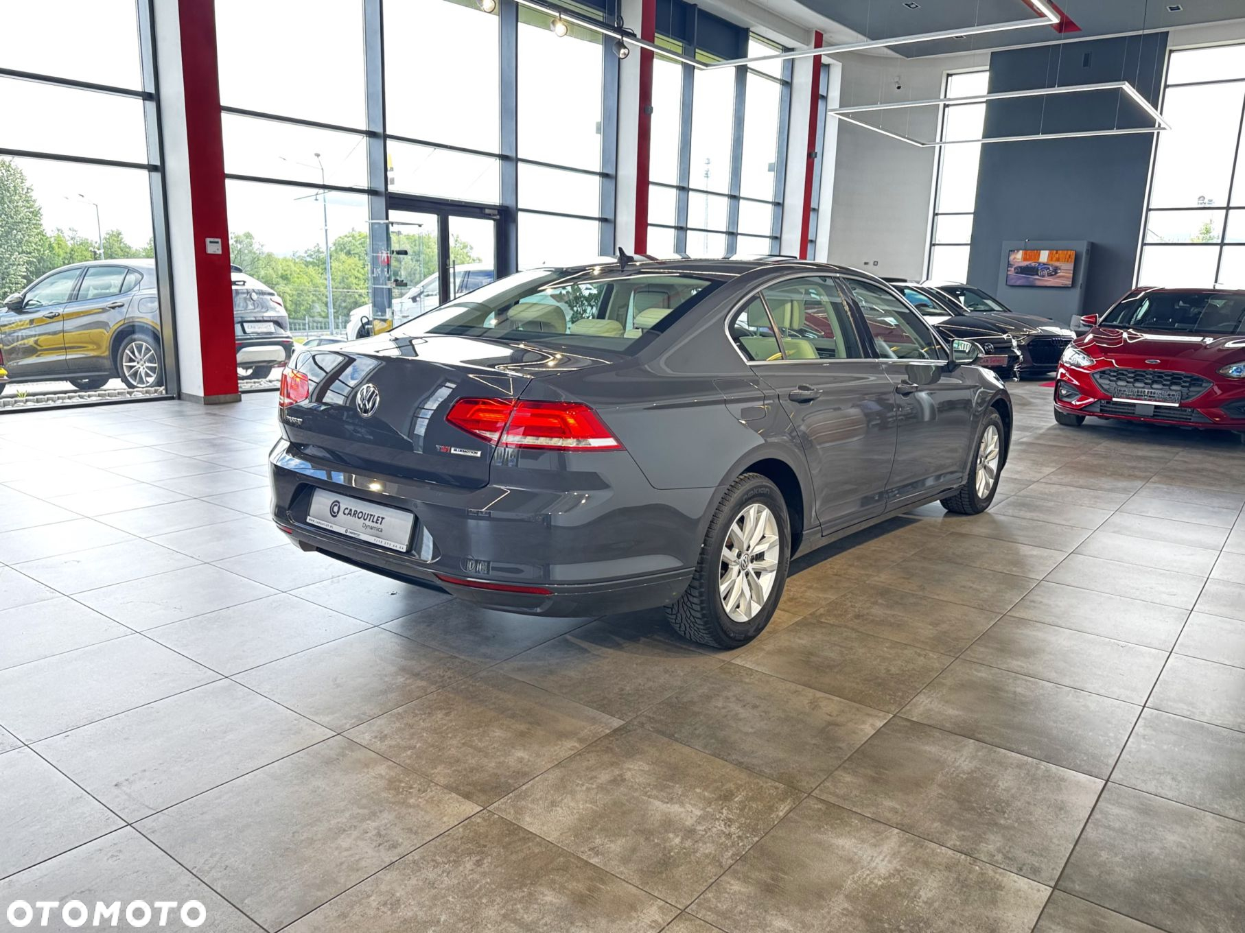 Volkswagen Passat - 9