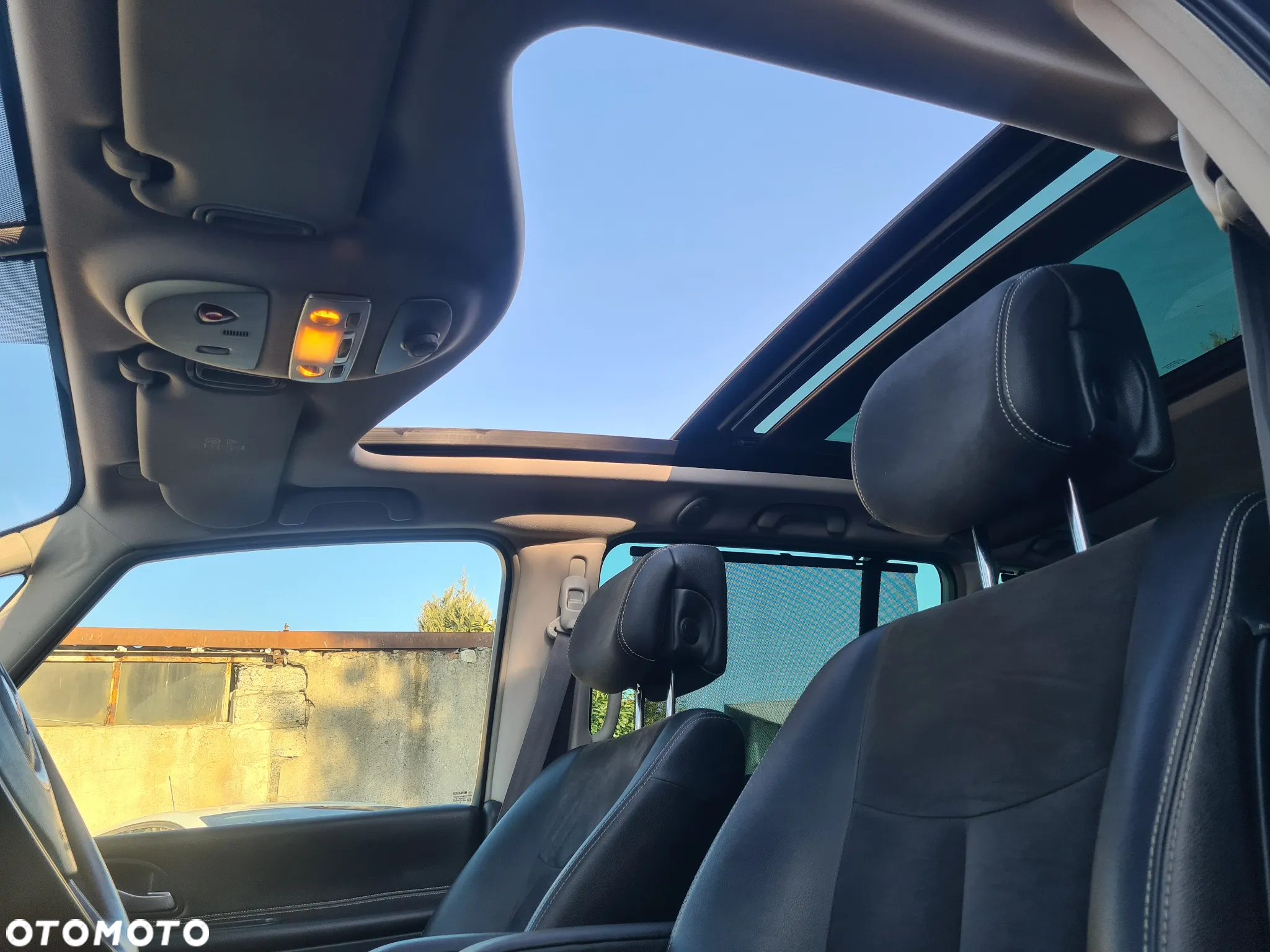 Renault Espace 2.0 dCi 175 FAP Initiale - 24