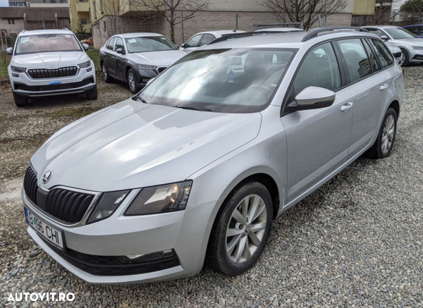 Skoda Octavia Combi Diesel 1.6 TDI DSG Ambition