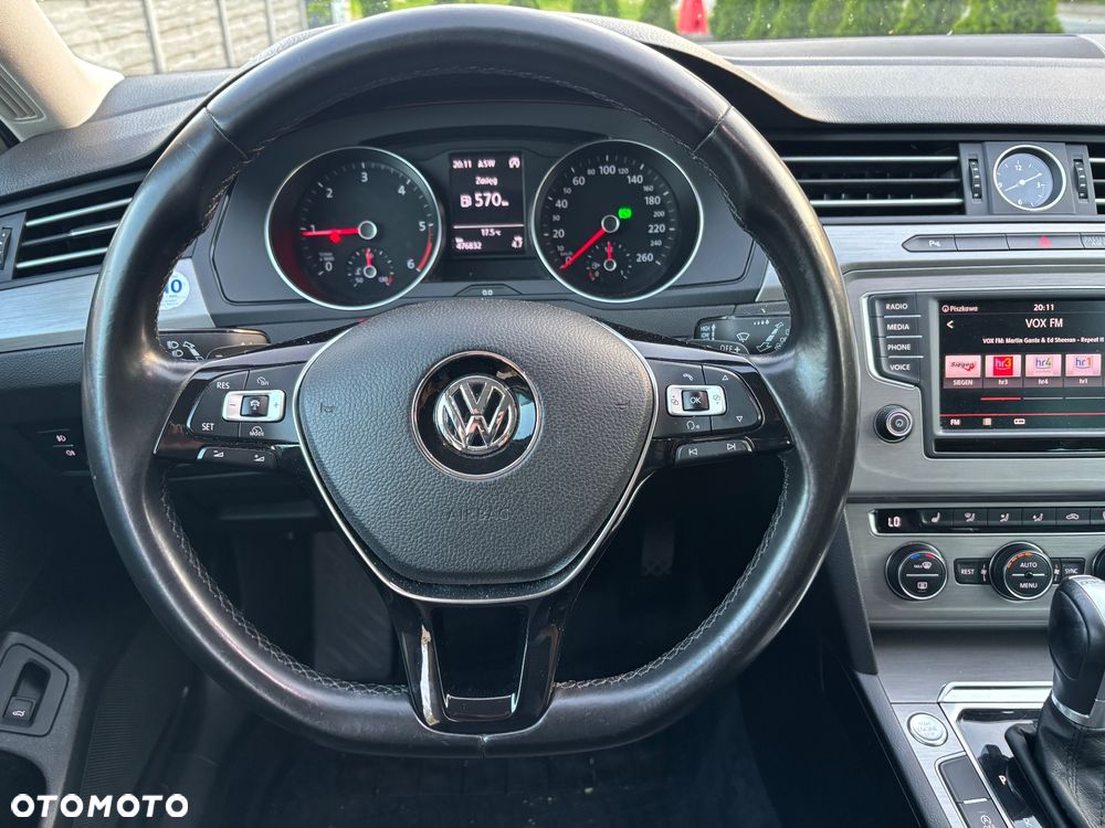 Volkswagen Passat 2.0 TDI (BlueMotion Technology) DSG Comfortline - 22