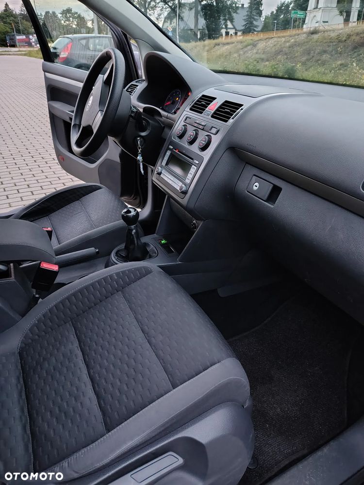 Volkswagen Touran 1.6 Trendline - 5