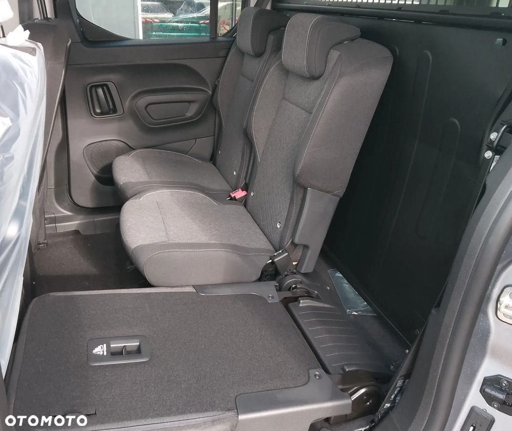 Opel Combo XL 1.5 BlueHDi S&S GS EAT8 - 30