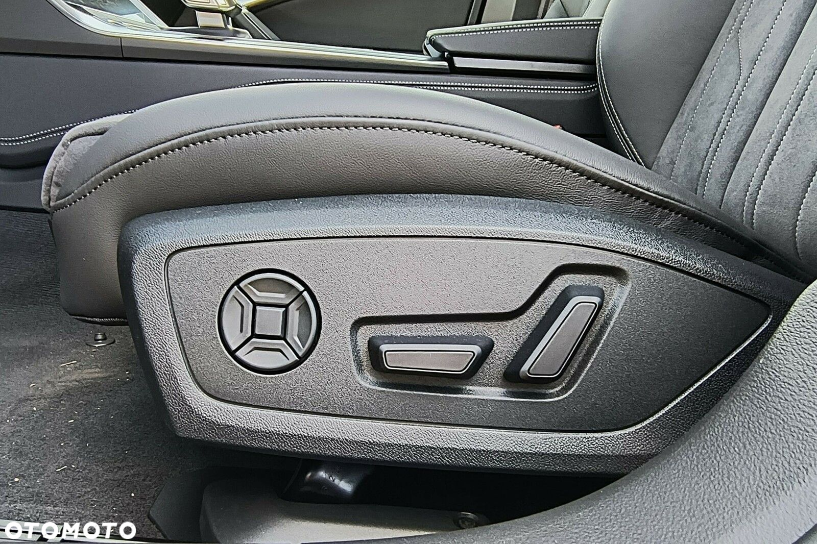 Audi A6 - 24