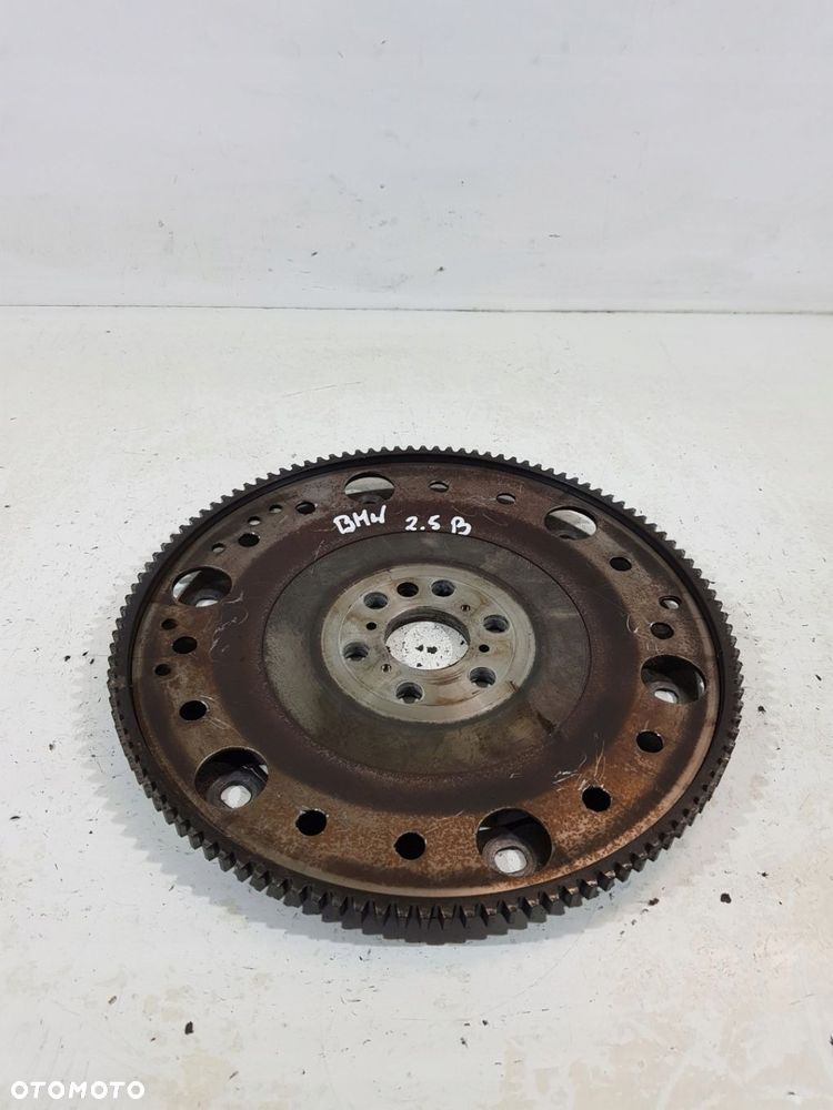 KOŁO ZAMACHOWE 7548102 BMW E60 E61 E90 3.0B N52 N43 - 7