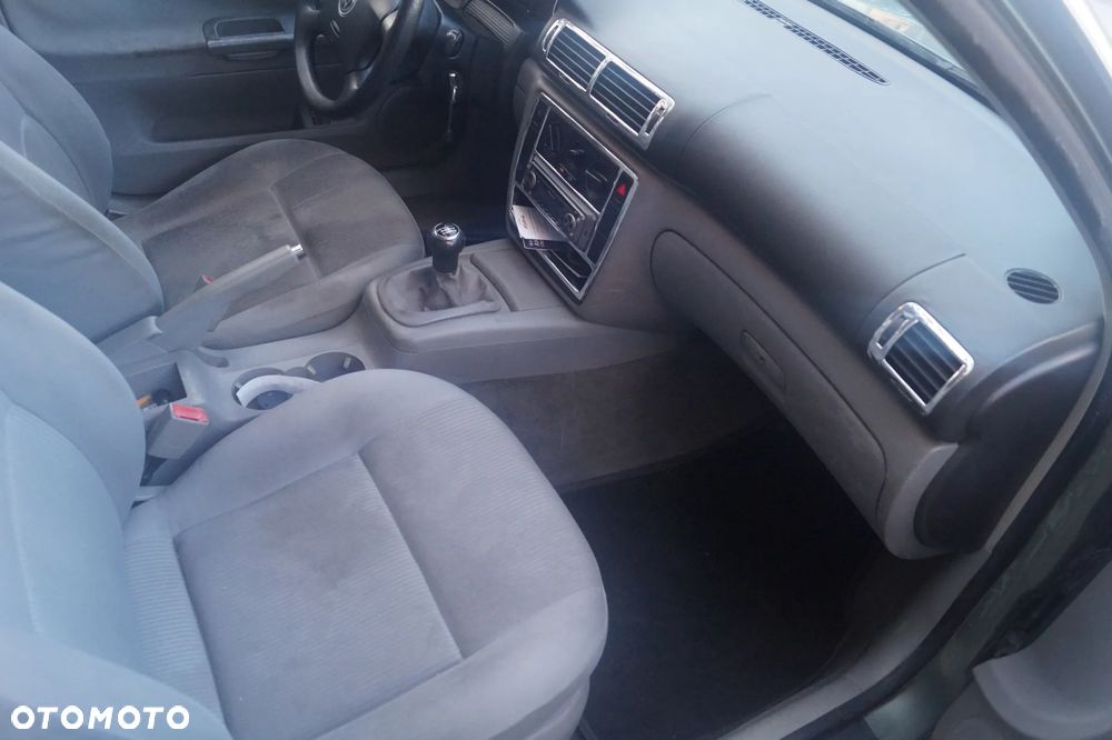 Volkswagen Passat Variant 1.9 TDI - 19
