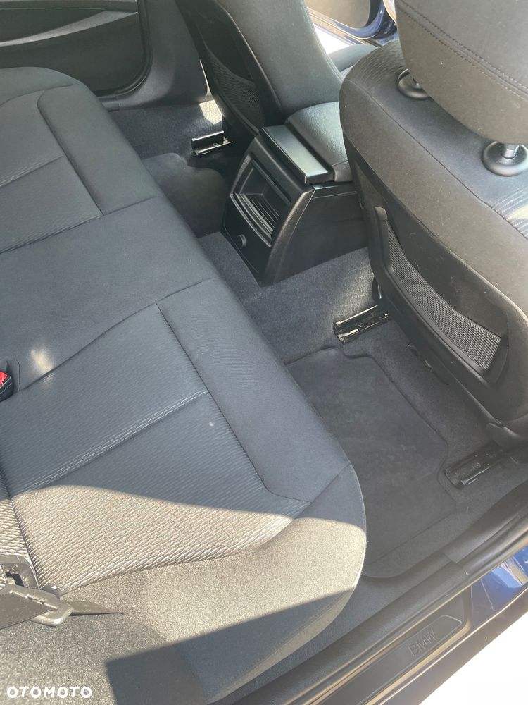 BMW Seria 1 118d Sport Line - 26