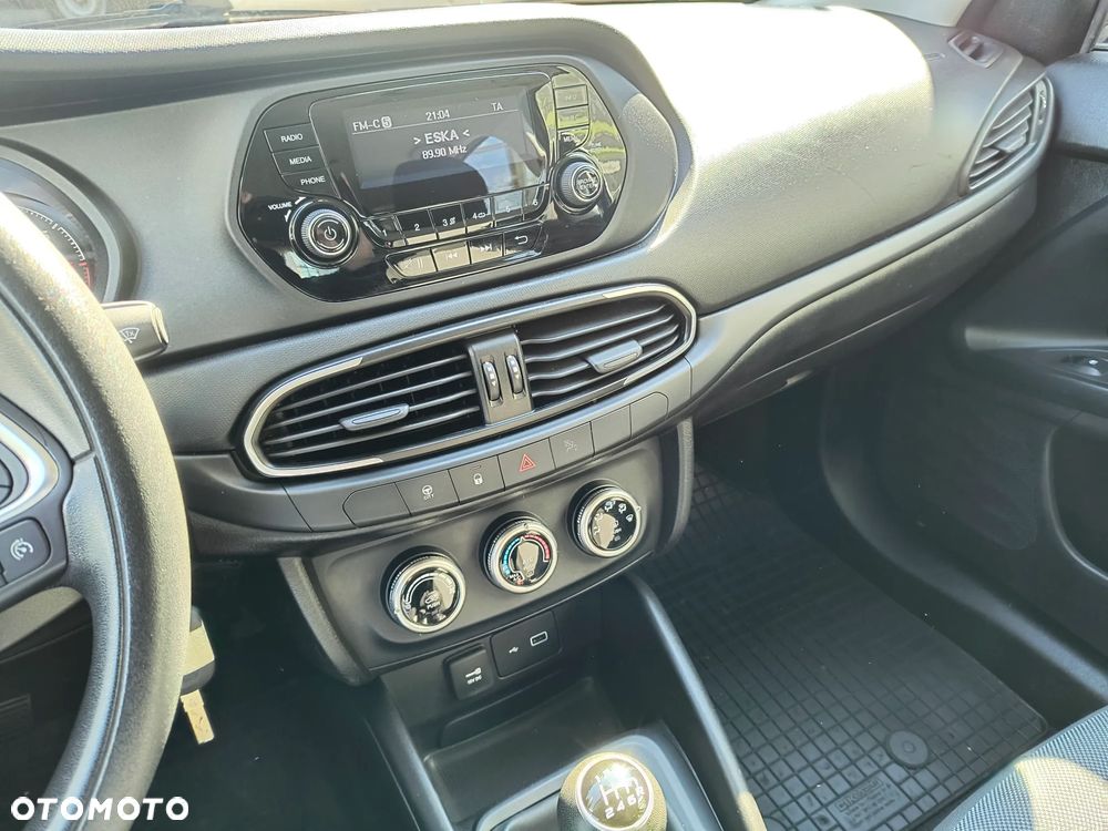 Fiat Tipo 1.4 16v Pop EU6d - 12