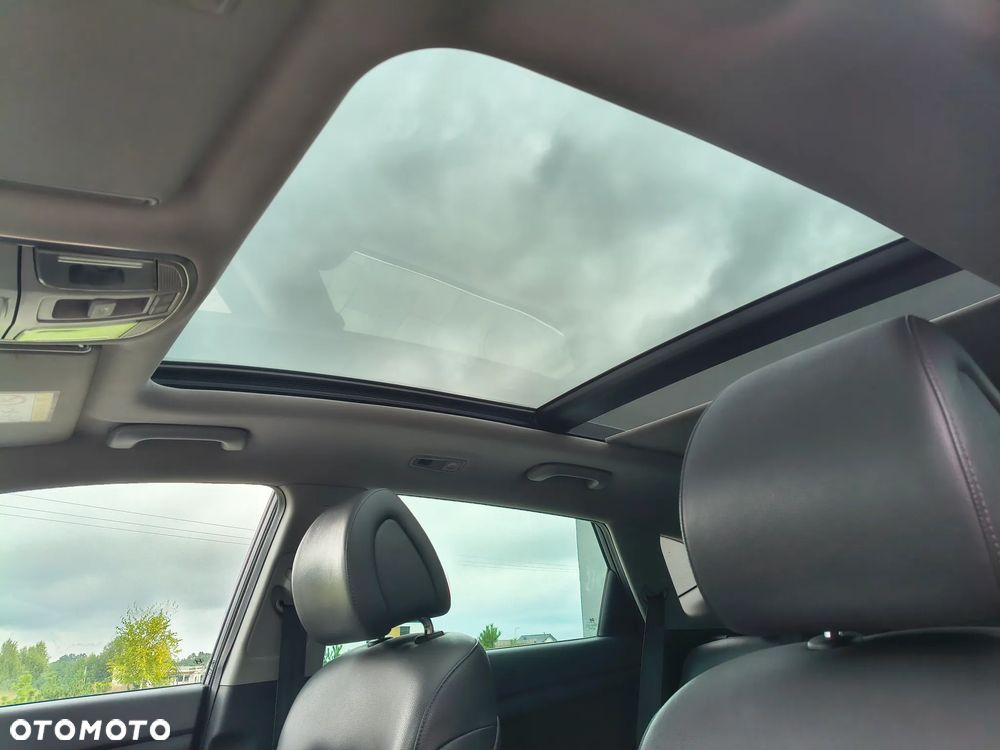 Hyundai Tucson 2.0 CRDI 2WD Style - 22