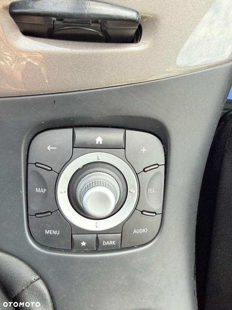 Renault Scenic dCi 110 Xmod Paris - 26