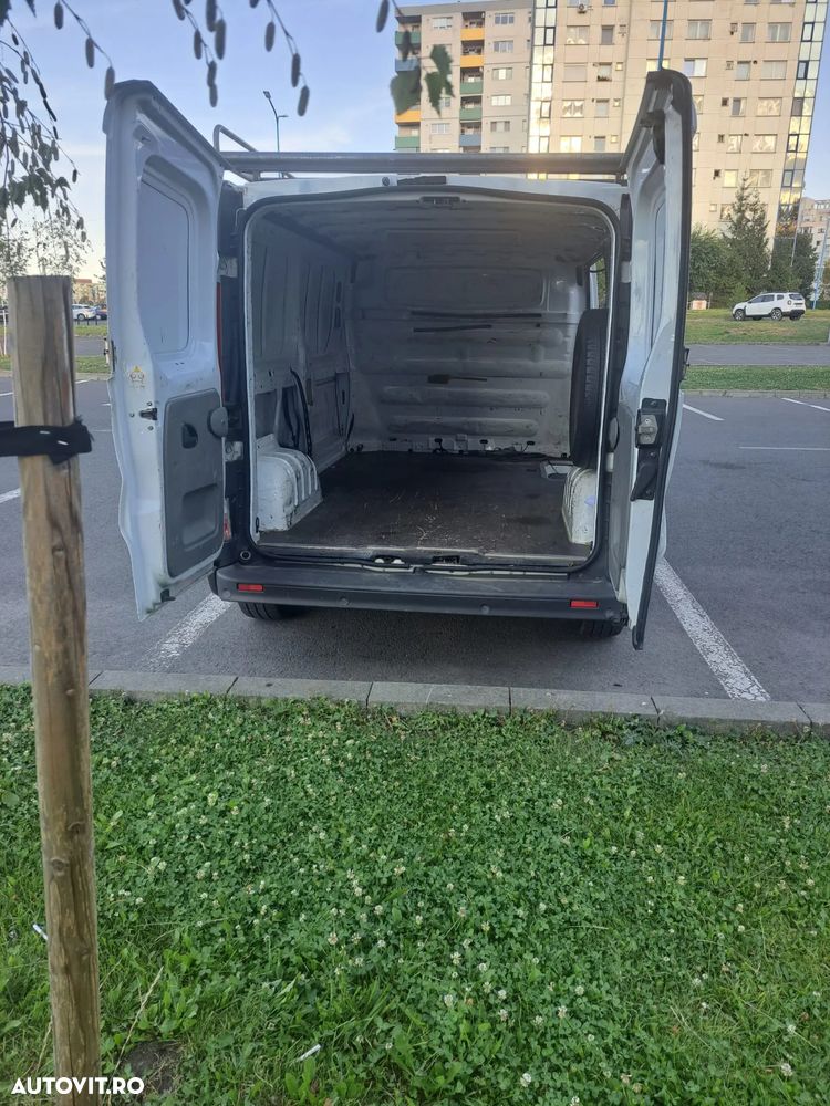 Renault Trafic - 9