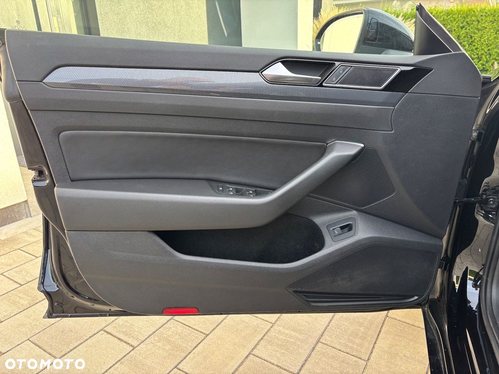 Volkswagen Arteon 2.0 TSI 4Motion R-Line DSG - 16