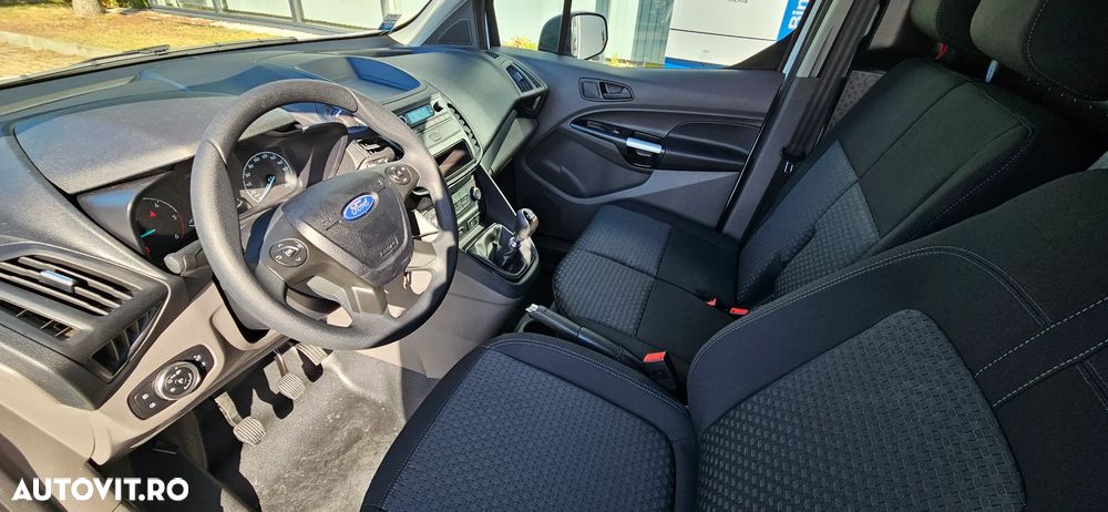Ford Transit Connect - 7