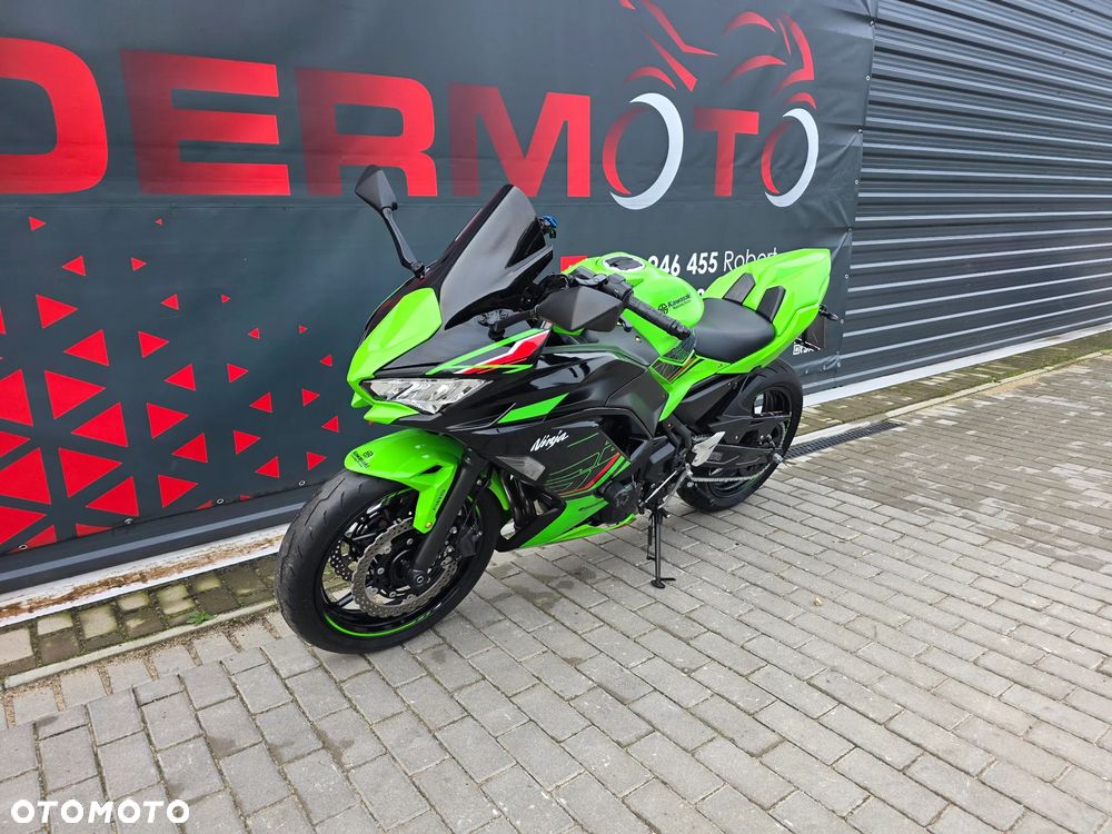 Kawasaki Ninja - 32