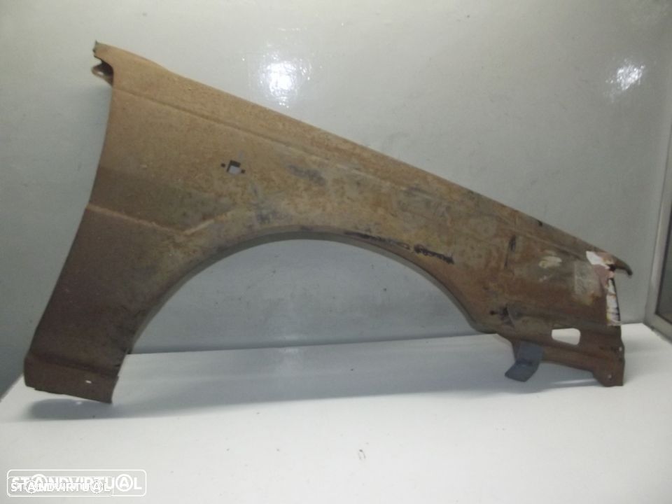 toyota carina guarda lamas direito novo - 2