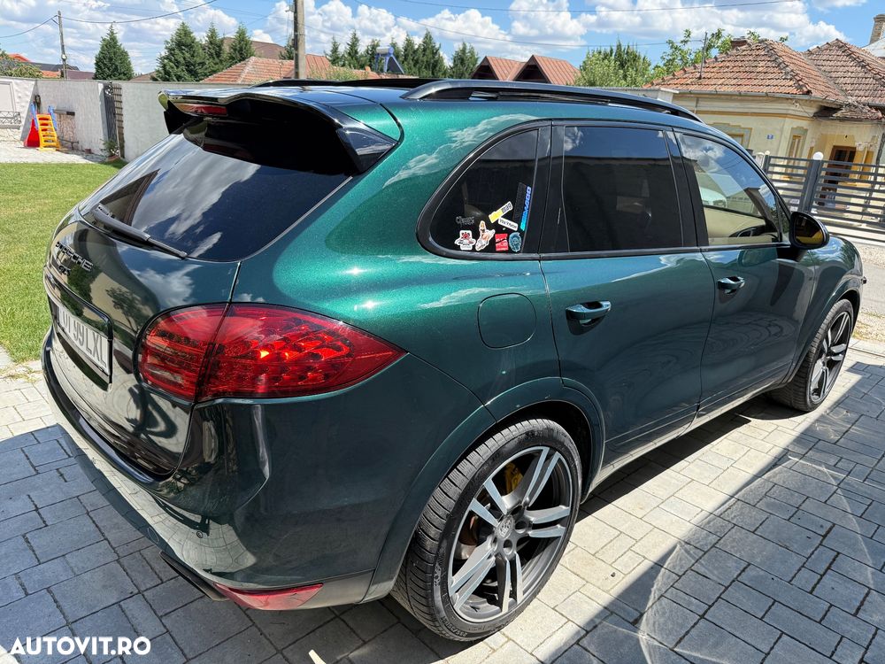 Porsche Cayenne - 6