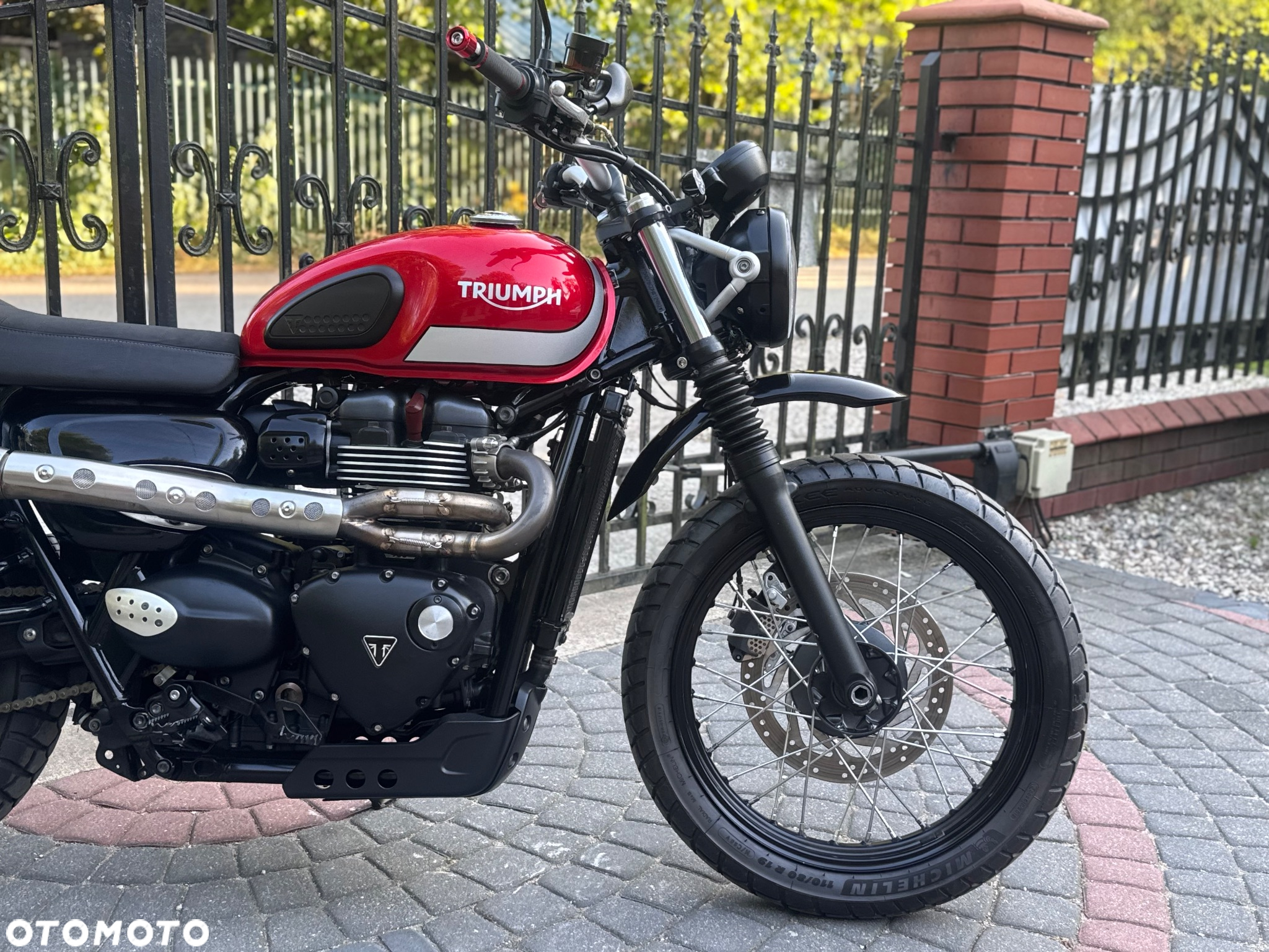 Triumph Street Scrambler - 10