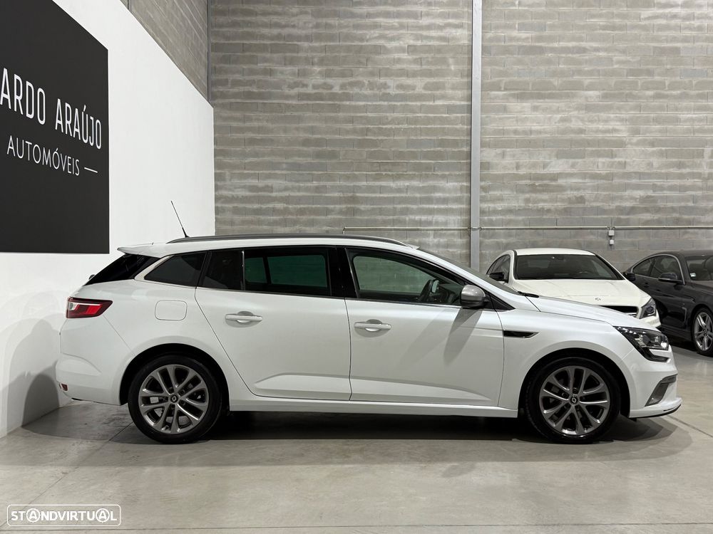 Renault Mégane Sport Tourer 1.6 dCi GT Line - 34