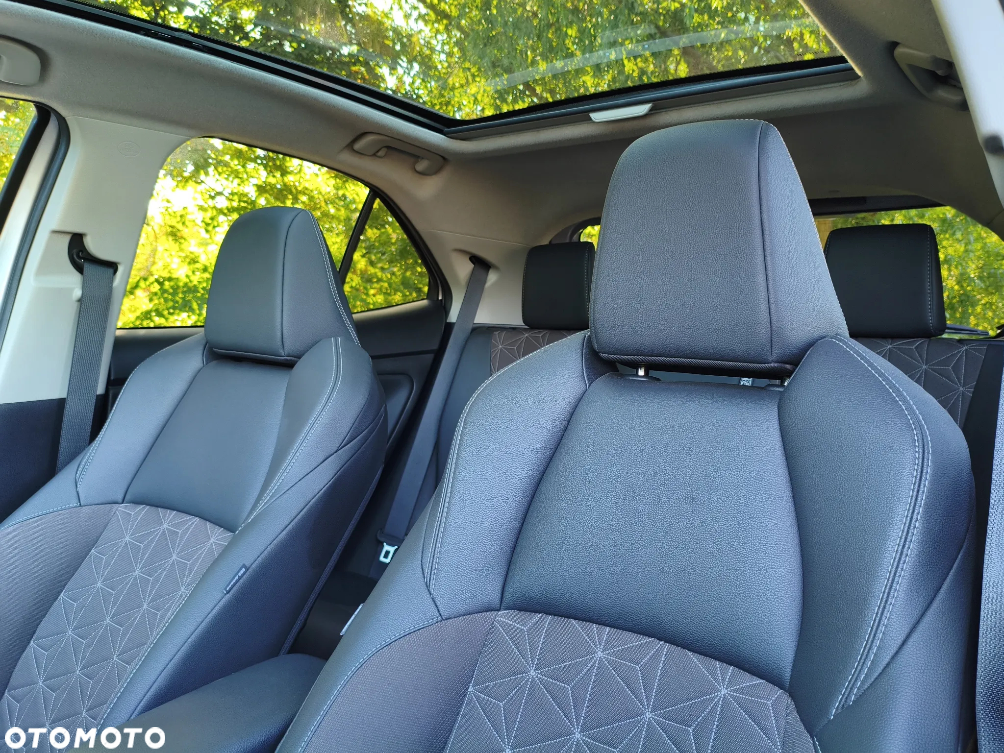 Toyota Yaris Cross Hybrid 1.5 Executive - 29