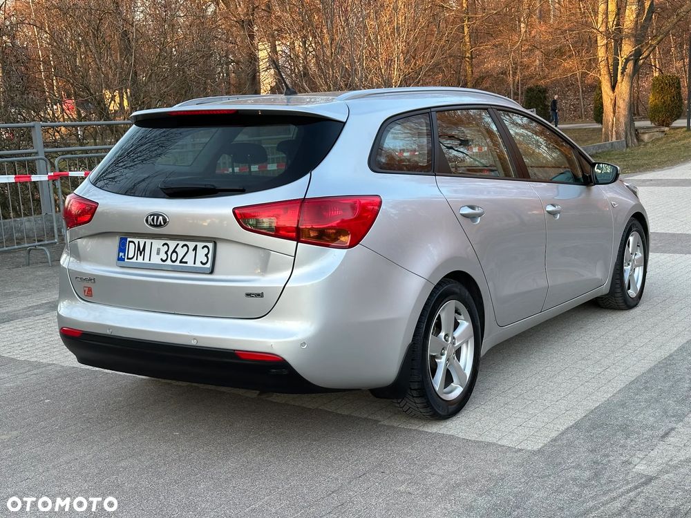 Kia Ceed 1.6 CRDi L - 3