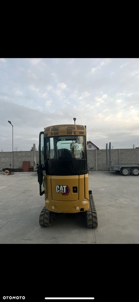 Caterpillar 301.8 - 3