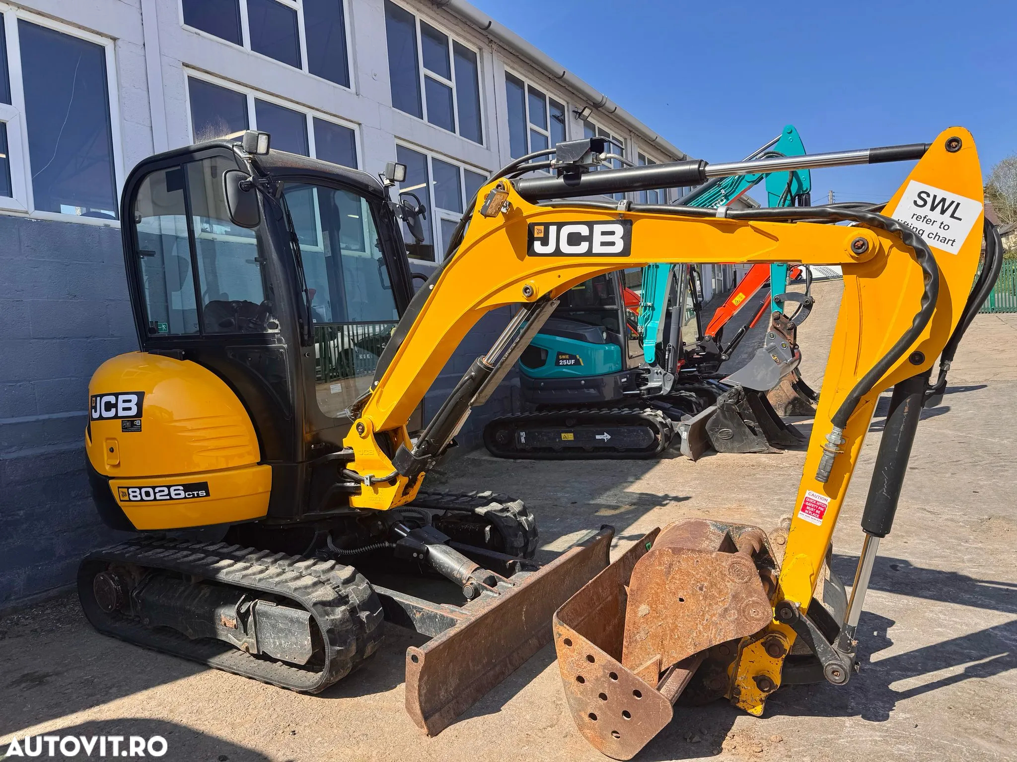 JCB 8026 - 3