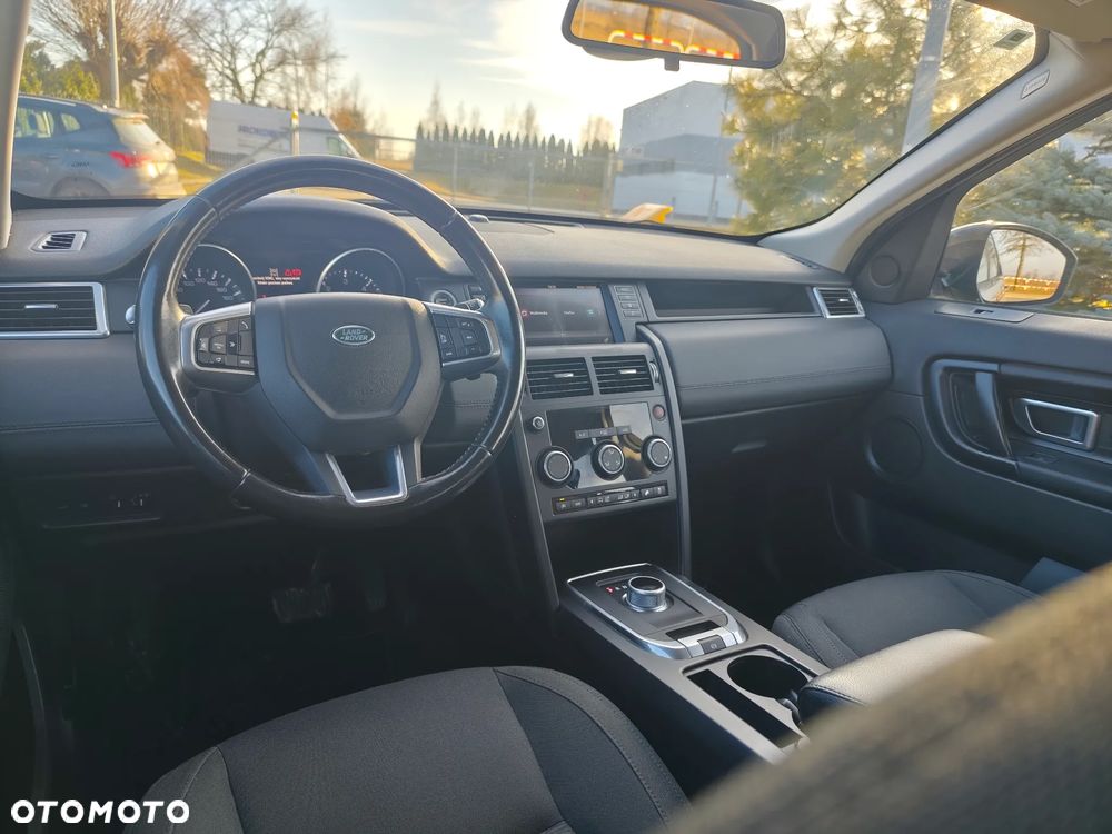 Land Rover Discovery Sport TD4 SE - 12
