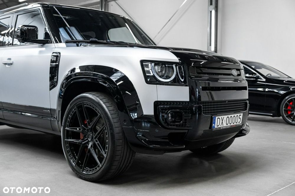 Land Rover Defender 130 D300 X - 11
