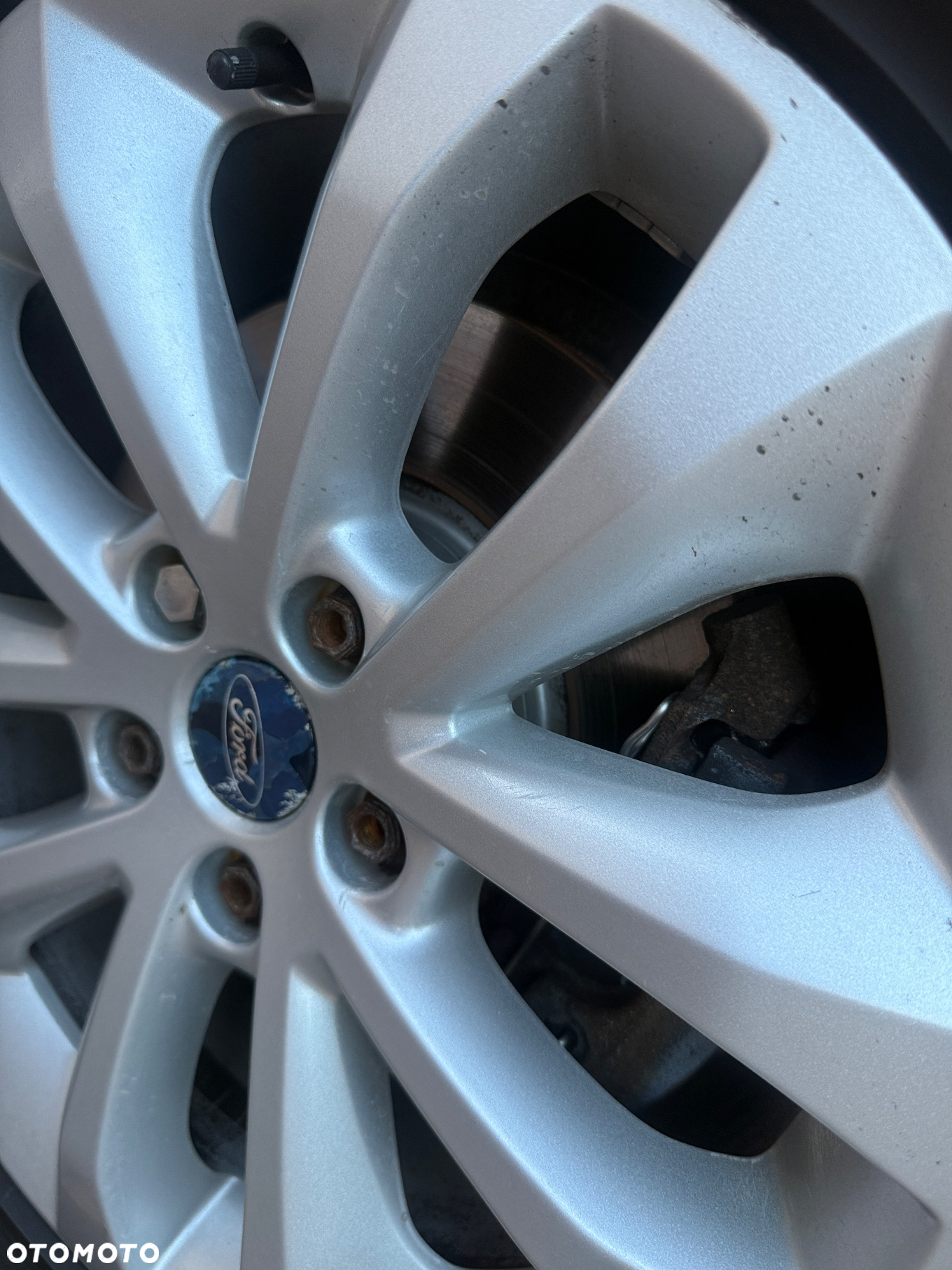 Ford Kuga - 40