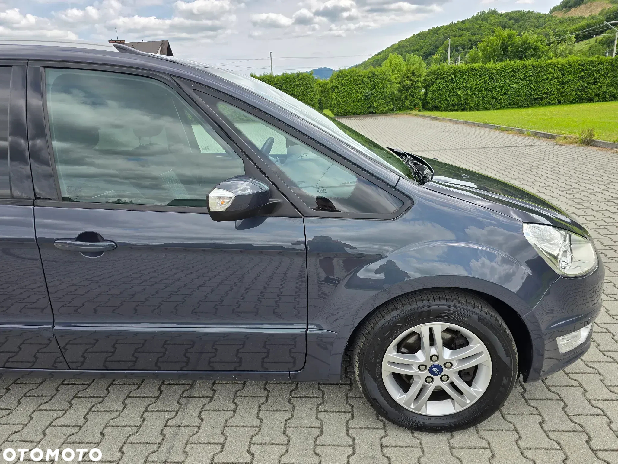 Ford Galaxy - 35