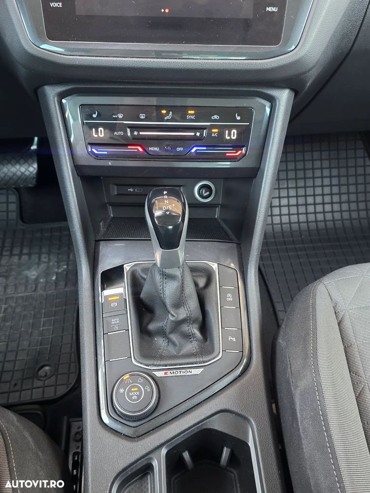 Volkswagen Tiguan 2.0 TDI 4Mot DSG Life - 34