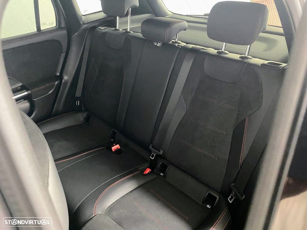 Mercedes-Benz GLA 250 e AMG Line - 12