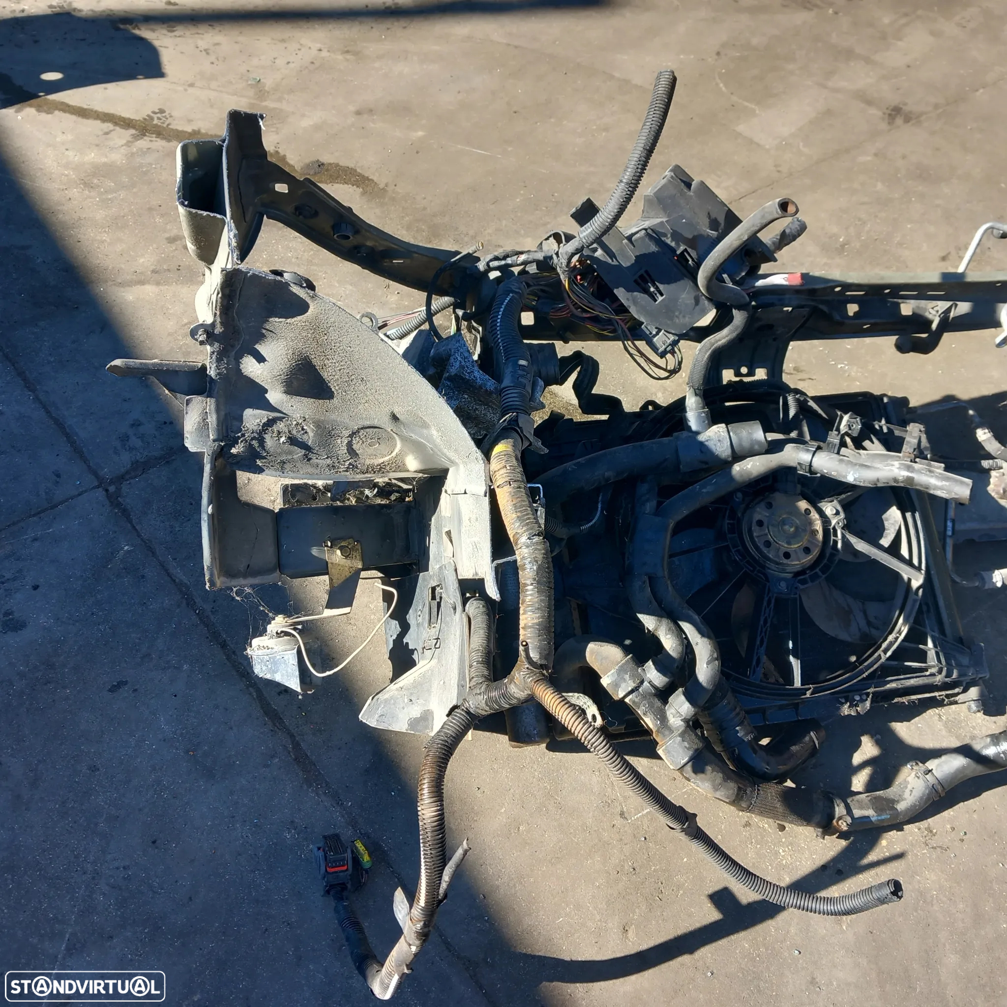 Frente completa renault clio 2 - 13