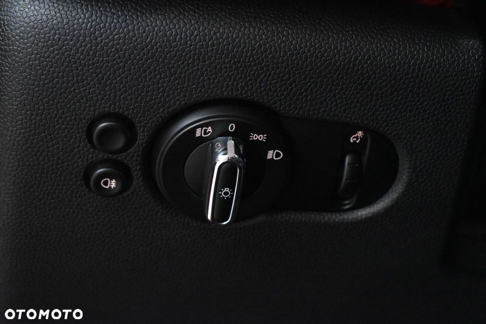 MINI John Cooper Works - 12