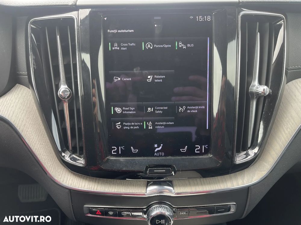 Volvo XC 60 - 16