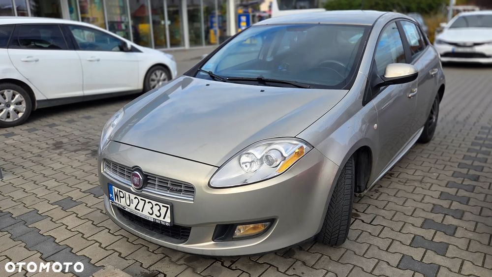 Fiat Bravo 1.4 T-JET 16V Dynamic - 26