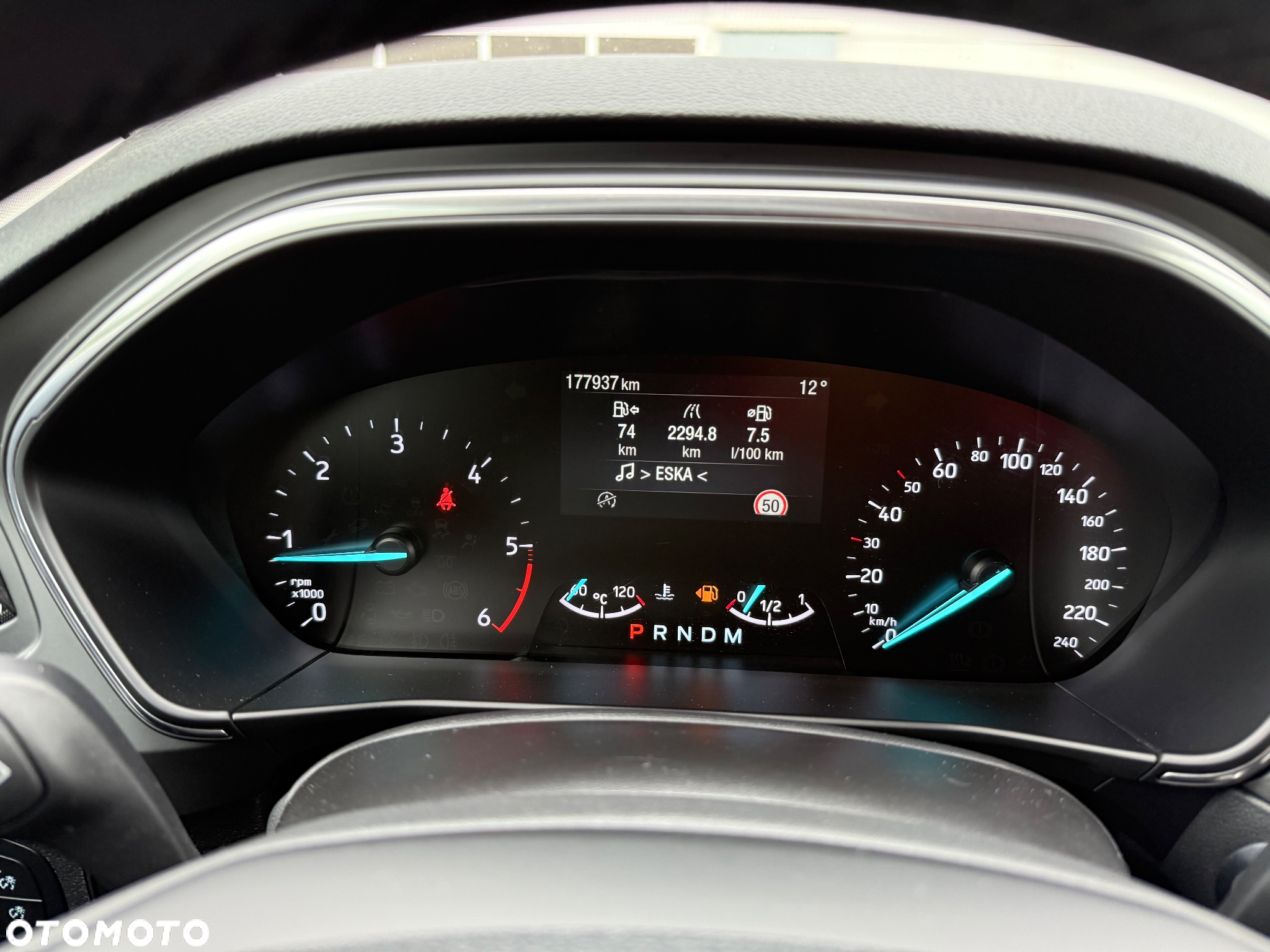 Ford Focus 1.5 EcoBlue Start-Stopp-System TITANIUM X - 24