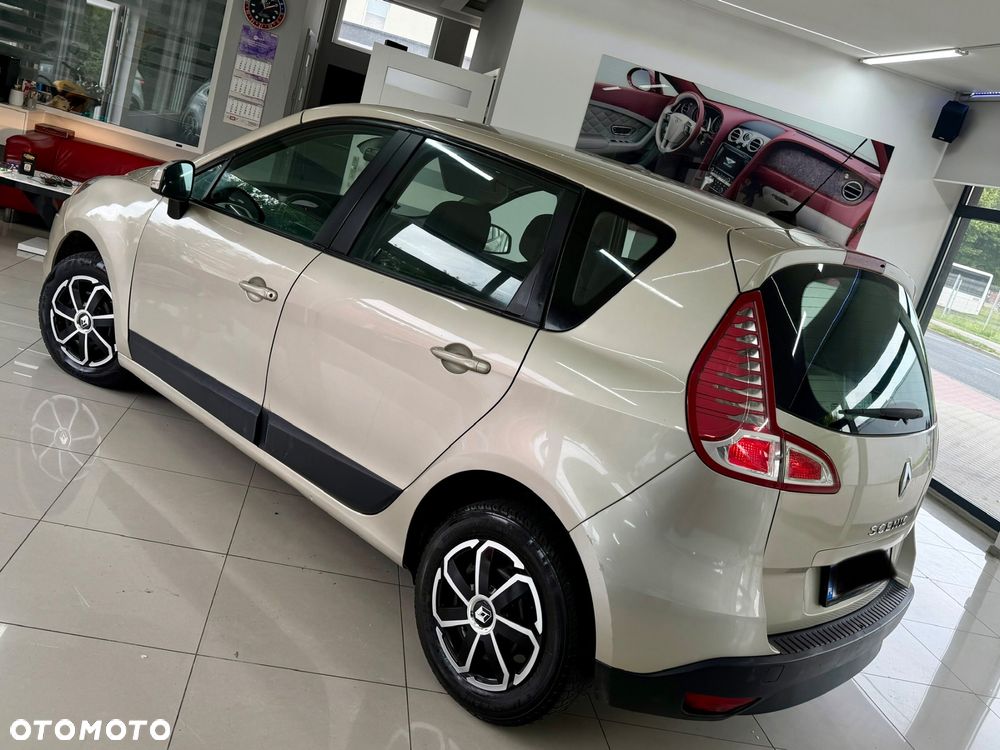 Renault Scenic - 4