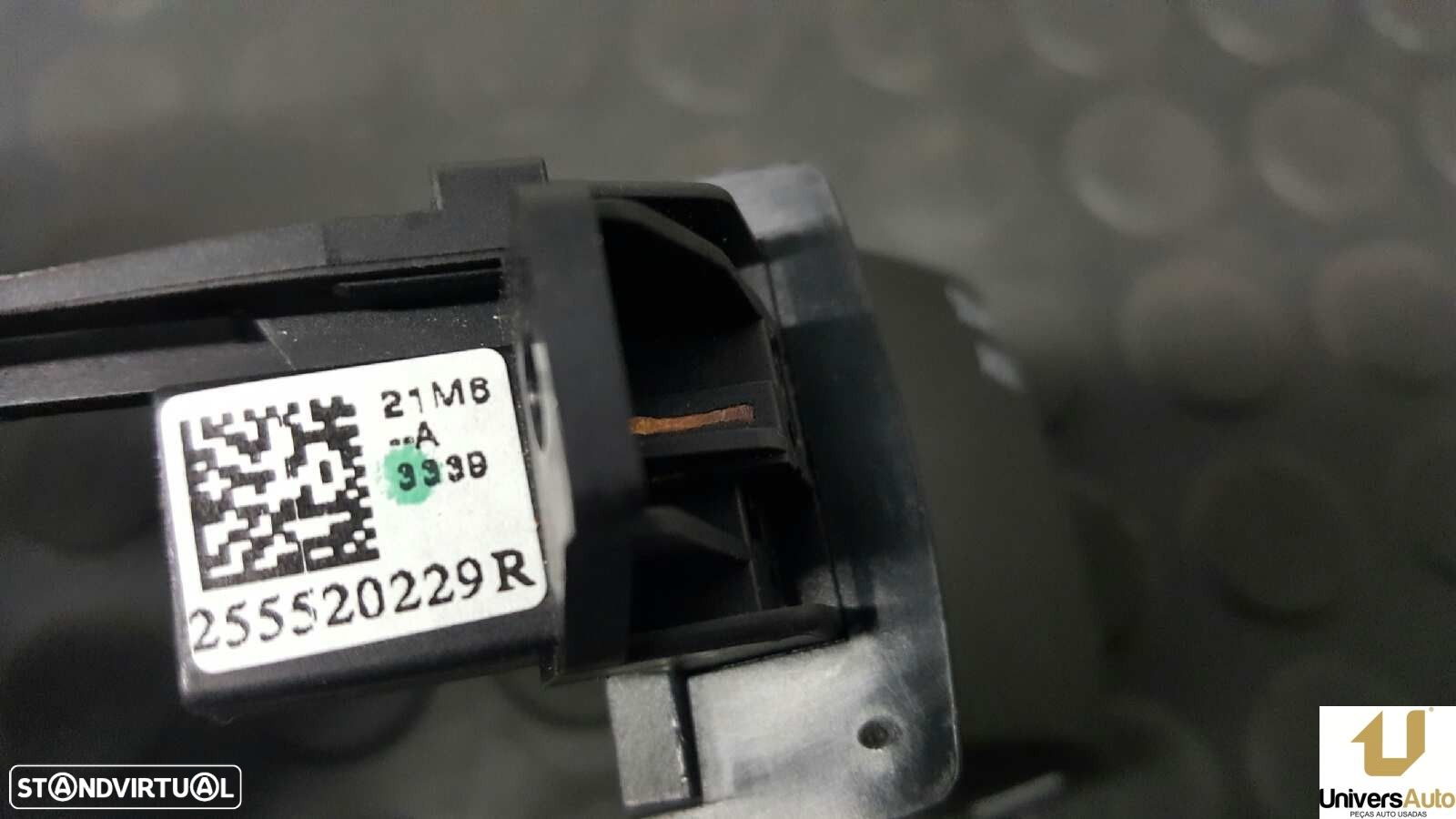 CONTROLE DO SISTEMA DE ÁUDIO / RÁDIO CD RENAULT MEGANE IV BERLINA 5P GT-LINE - 2