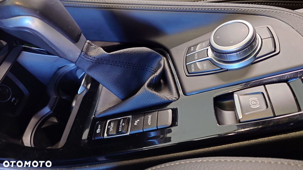 BMW X2 xDrive25e Advantage Plus - 16