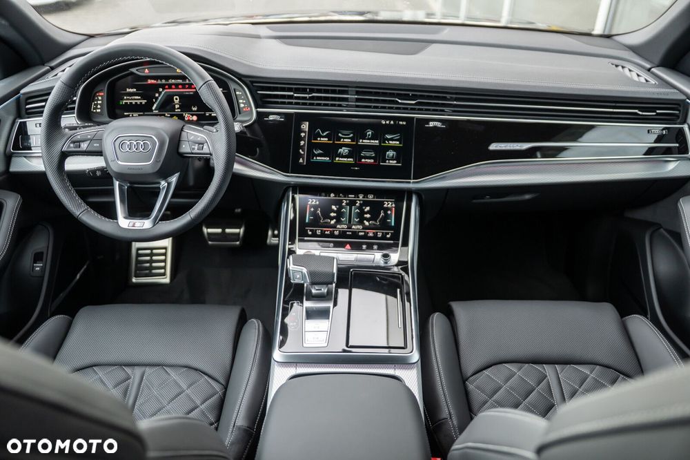 Audi SQ8 - 21
