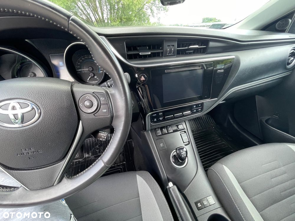 Toyota Auris - 7