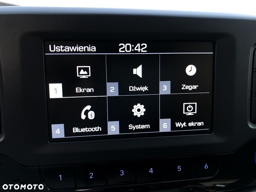 Hyundai i30 1.6 CRDi BlueDrive Comfort DCT - 14