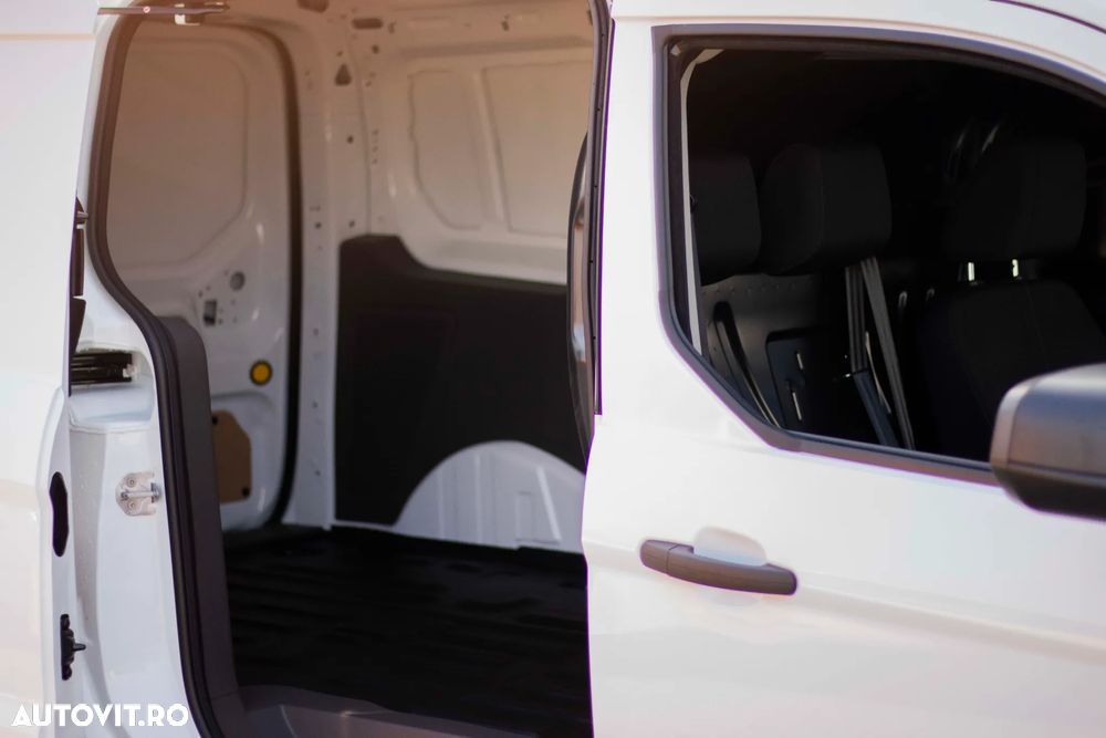 Ford Transit Connect - 27