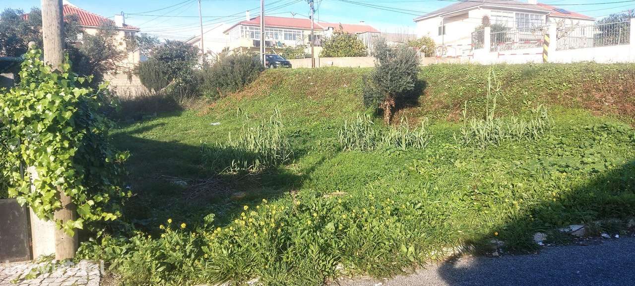 TERRENO EM GAVETO - Grande imagem: 4/7