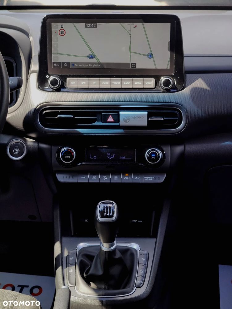 Hyundai Kona - 14