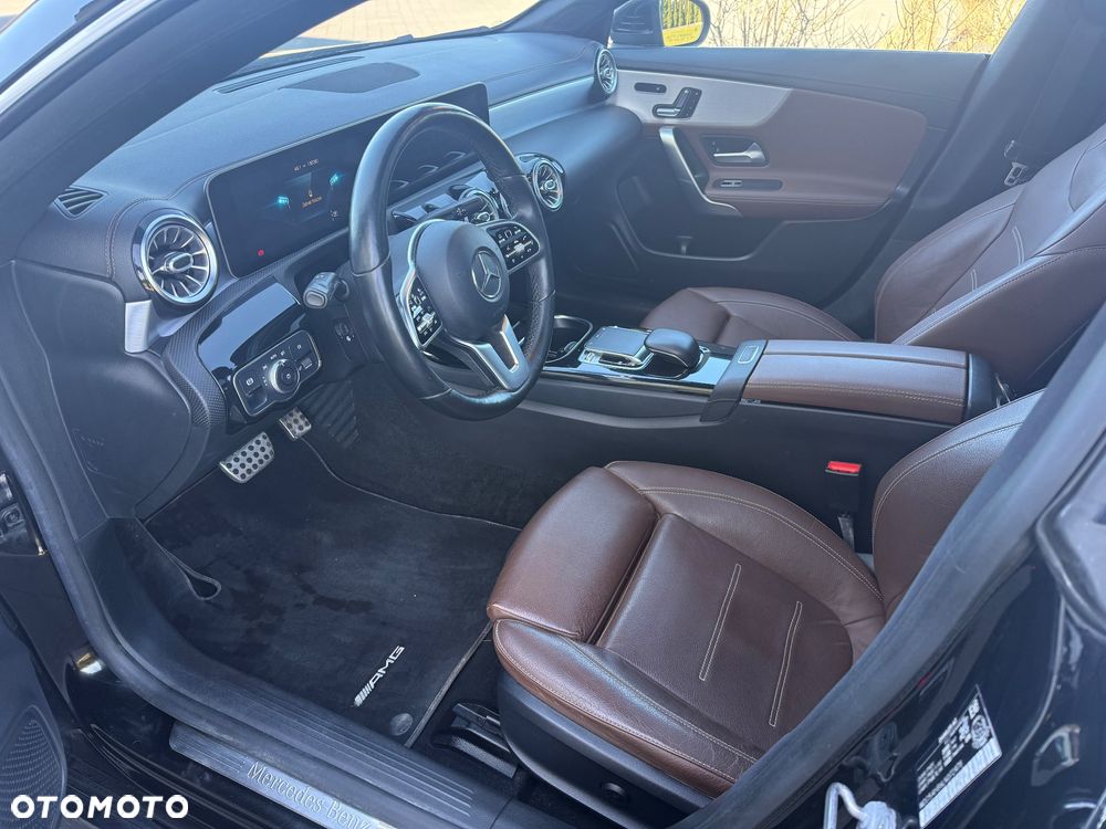 Mercedes-Benz CLA 250 4Matic 7G-DCT AMG Line - 7