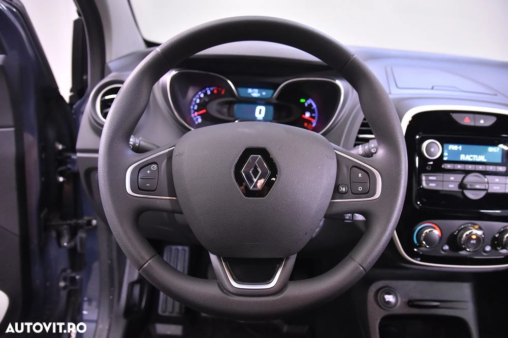 Renault Captur - 16