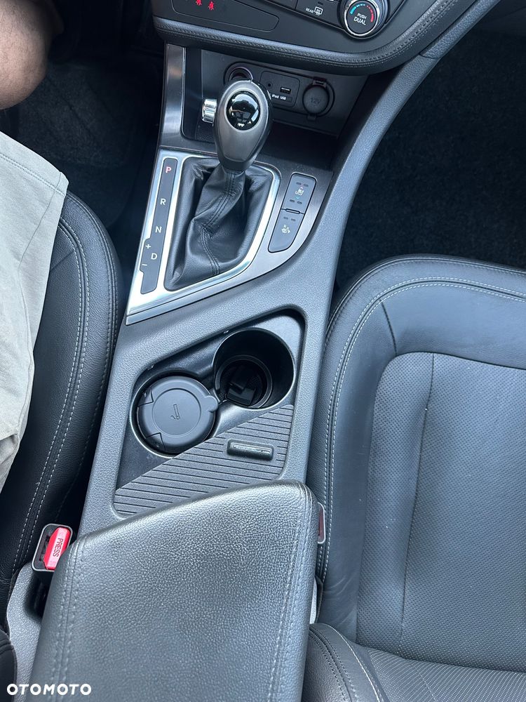 Kia Optima 2.0 CVVT Spirit - 26