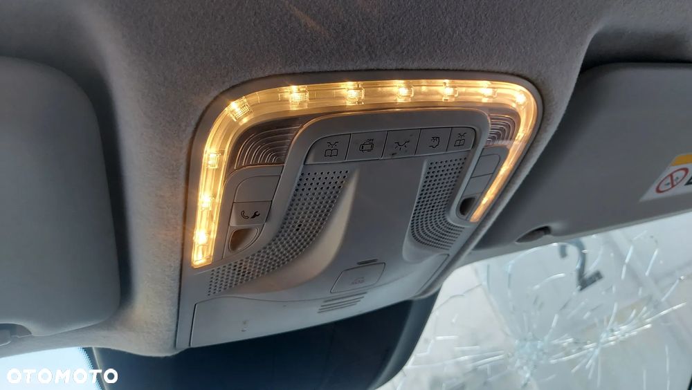 Mercedes-Benz Vito - 26